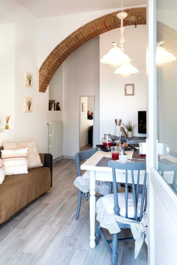 Tosca'S House Διαμέρισμα Palaia Εξωτερικό φωτογραφία